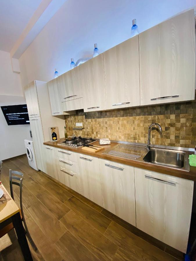 Casa Vacanze Al Civico 72 Пиццо Экстерьер фото